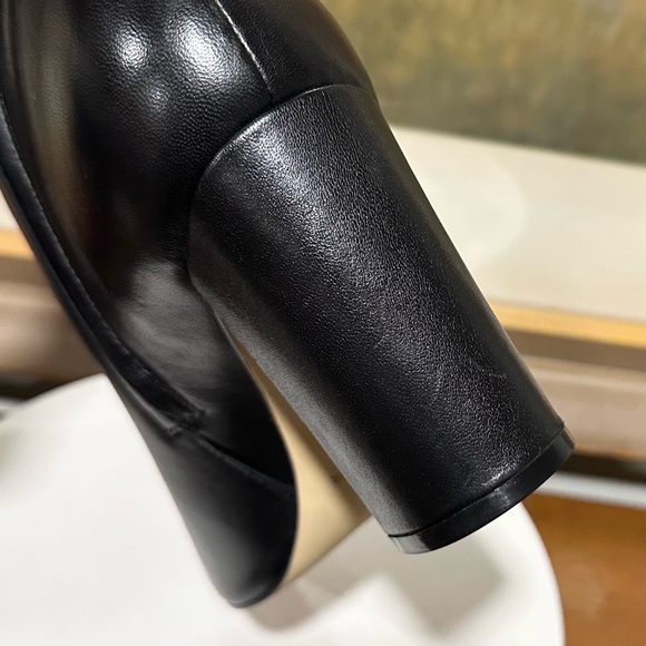 🌸MARC FISHER🌸 Ulani 81MM Leather Ankle Boots Size: 11M - Picture 10 of 15